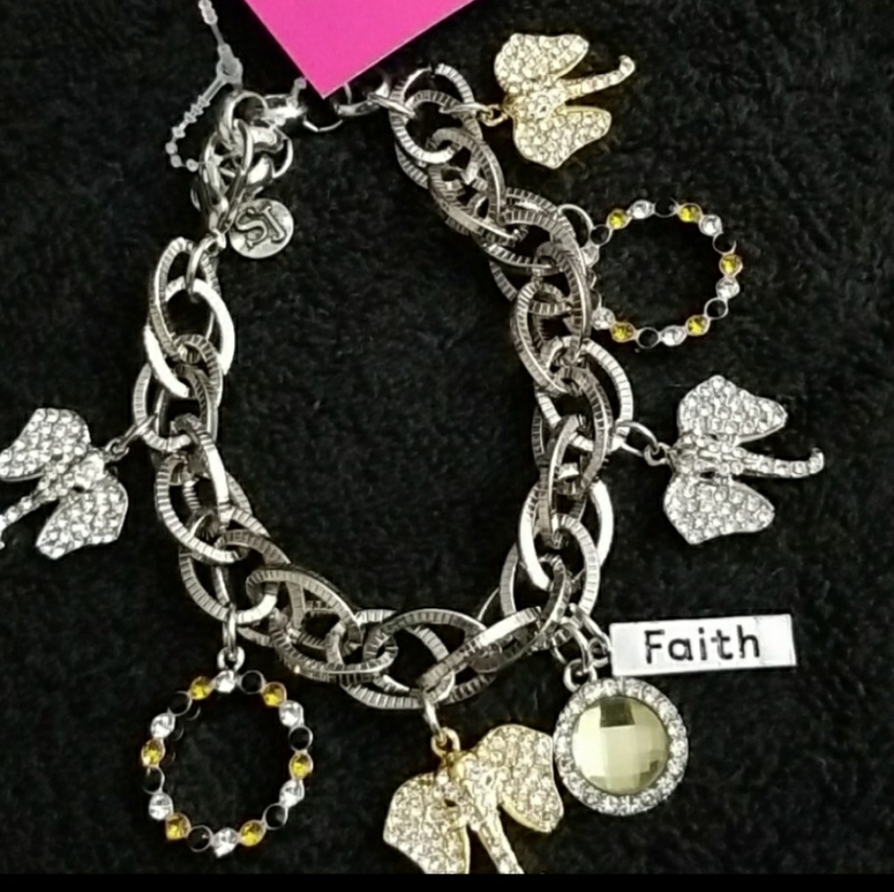 Beautiful elephant 🐘 charm bracelet